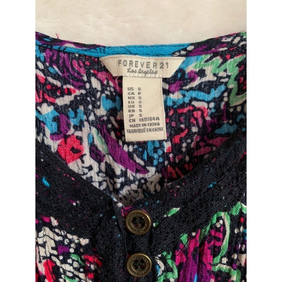 Colorful Patterned Tank Top - Picture 3 of 4